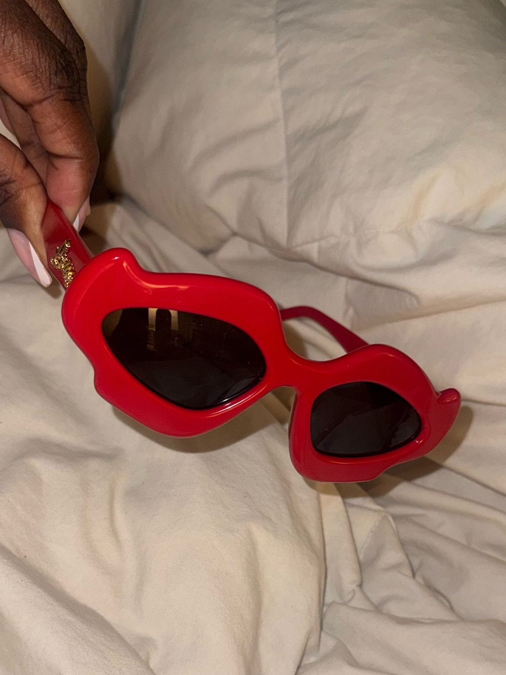 Red Retro Cat-Eye Sunglasses